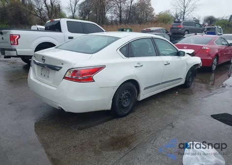 2015 Nissan Altima 2.5 S from USA, damaged, VIN 1N4AL3AP5FC203648